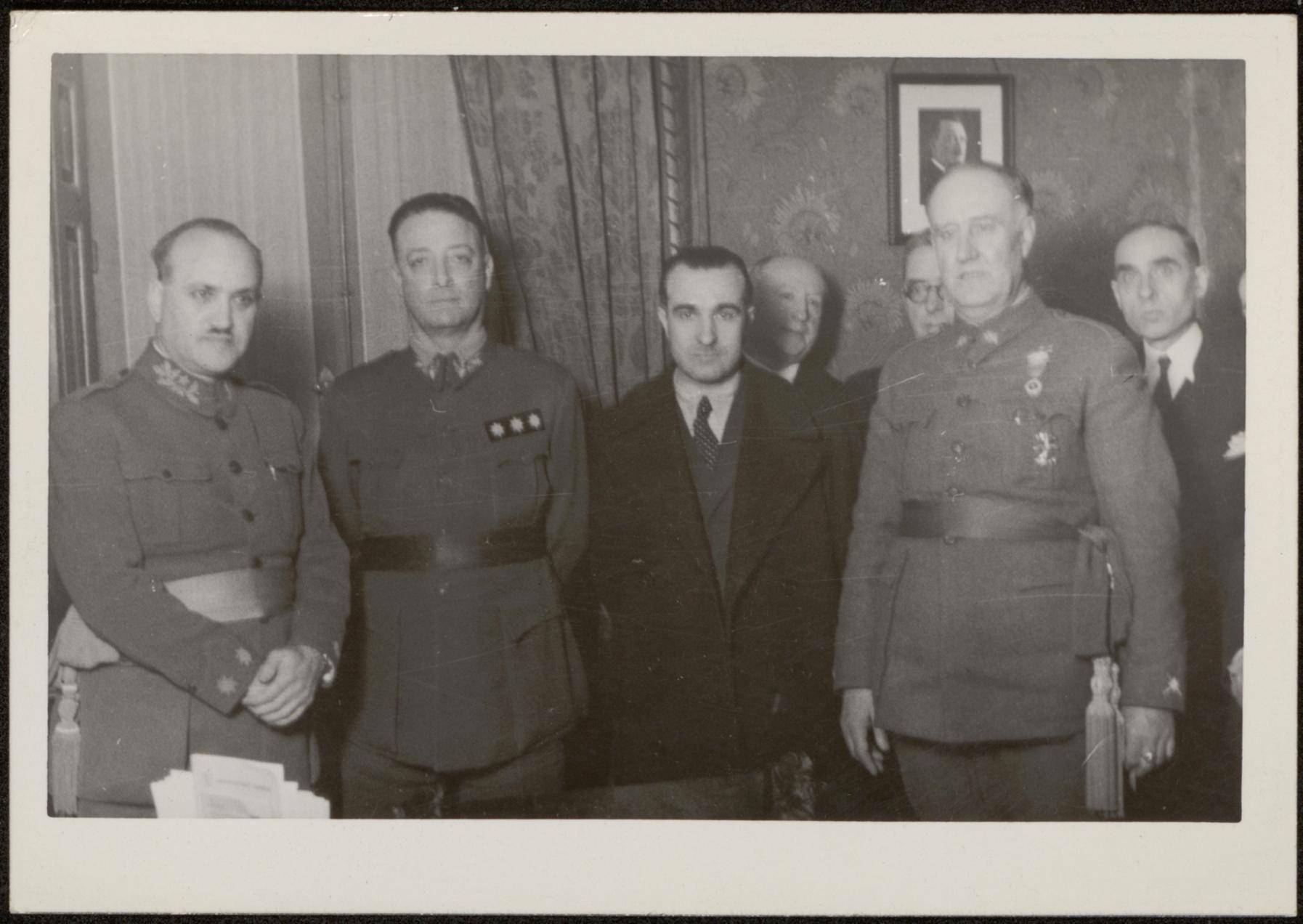 990-Service File.jpg